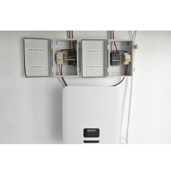 Inversor Tipo Cadena para Interconexión a la Red Eléctrica de CFE de 5 kW con Salida de 220 Vca.
