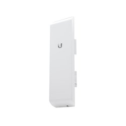 NanoStation airMAX M2 CPE, hasta 150 Mbps, frecuencia 2 GHz (2412-2462 MHz) con antena integrada de 11 dBi