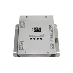 Controlador de tráfico para pase peatonal de 5 salidas