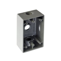 Caja Condulet FS de 3/4" ( 19.05mm) con tres bocas a prueba de intemperie.